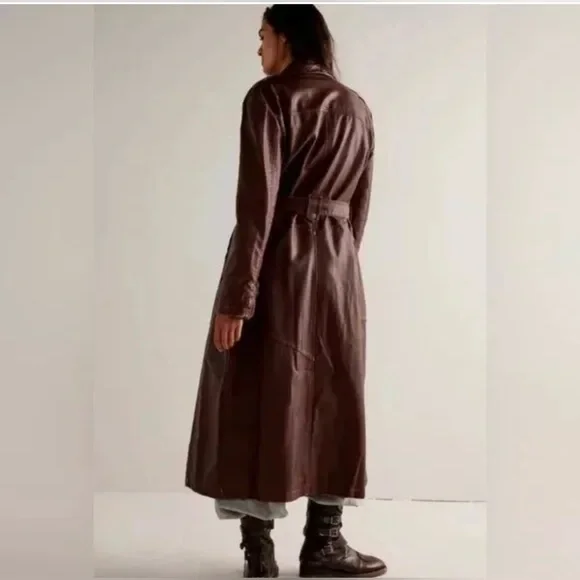 FREE PEOPLE VEGAN ISABELLE MOTO TRENCH COAT JACKET $298 UMBERT
HEART BROWN NWOT - Picture 2 of 4